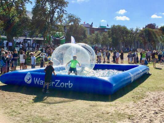 Båstad waterzorb tennisveckan vattenbollar AktivitetsHyra