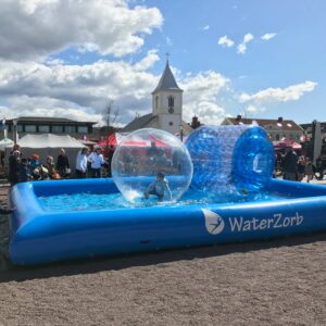 Matmarknad I Kungsbacka med Hoppborg